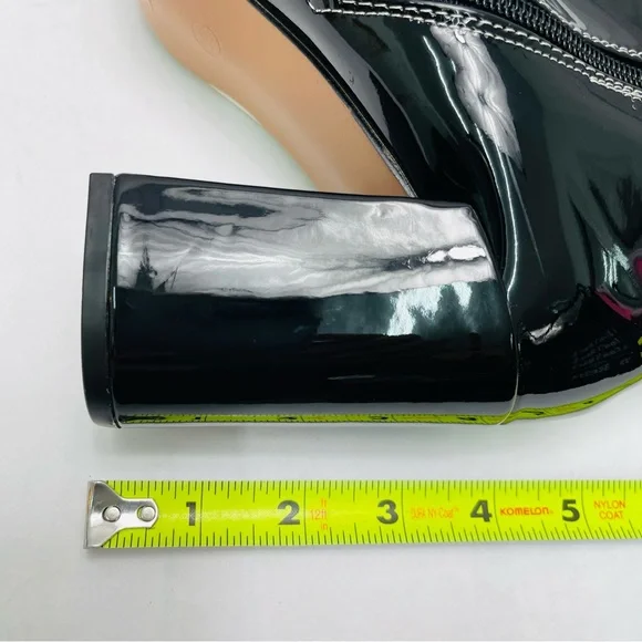 Chunky Heel Two Tone Black and White Patent Day-Vine Ankle Boots, 39 / 8.5 - Picture 7 of 9